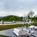Western Restaurant Les Humanistes Proche Route Des Vins Sélestat