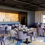 Western Restaurant Les Humanistes Proche Route Des Vins 4*