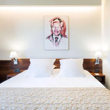 Western & Restaurant Les Humanistes Colmar Nord Hotel 4*
