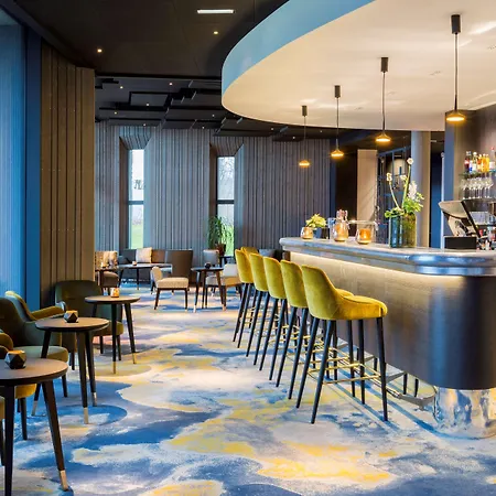 Western Restaurant Les Humanistes Proche Route Des Vins 酒店 塞莱斯塔