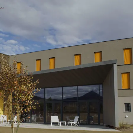 Western Restaurant Les Humanistes Proche Route Des Vins