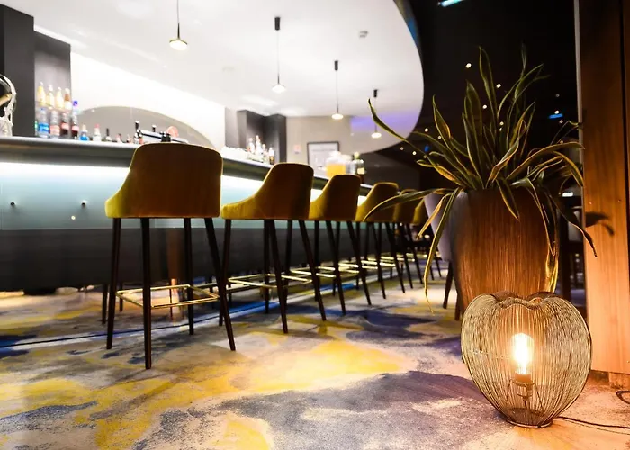 Western Restaurant Les Humanistes Proche Route Des Vins 4* Sélestat