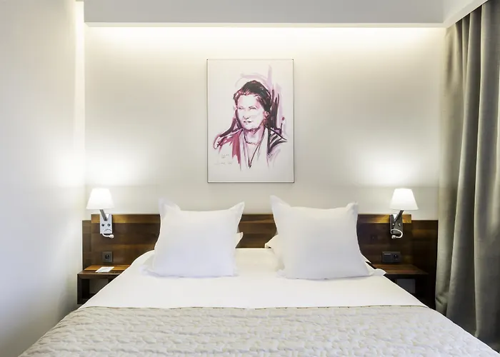 Western Restaurant Les Humanistes Proche Route Des Vins Hotel 4*